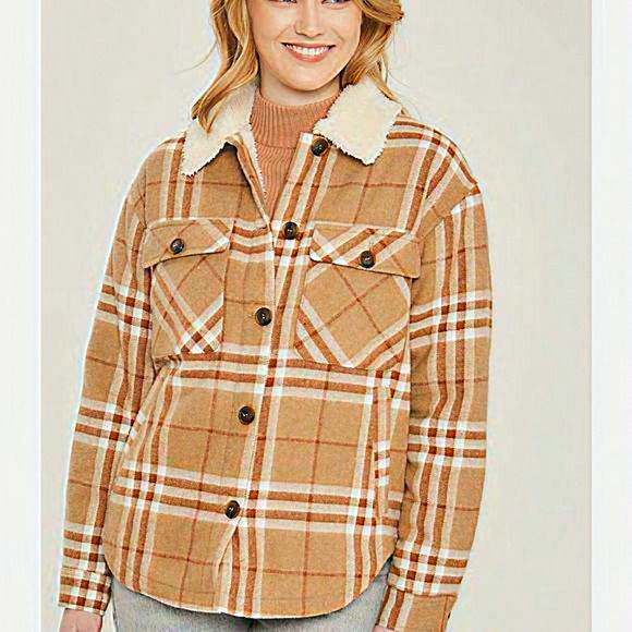 Tan Plaid Shacket with Sherpa Lining and Collar Size Medium - Picture 1 of 7